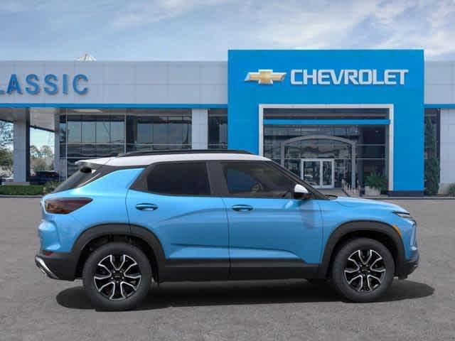 new 2025 Chevrolet TrailBlazer car, priced at $30,875