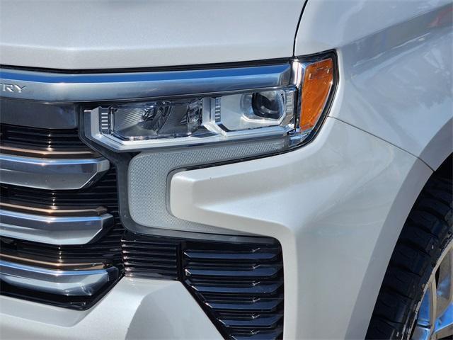 used 2022 Chevrolet Silverado 1500 car, priced at $45,493