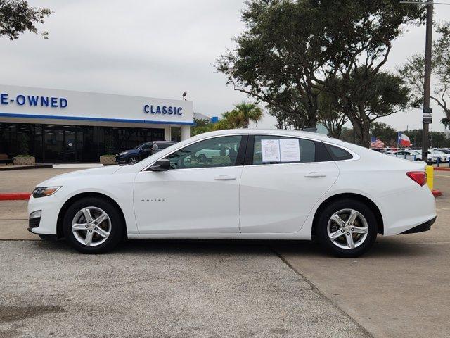 used 2022 Chevrolet Malibu car, priced at $16,393