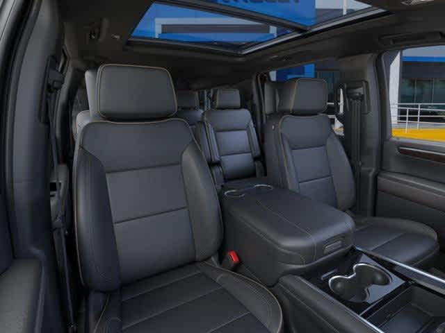 new 2025 Chevrolet Suburban car, priced at $82,567