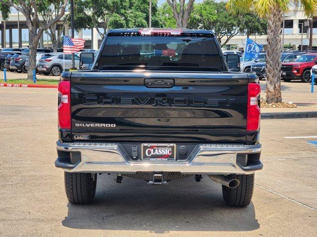 used 2025 Chevrolet Silverado 2500 car, priced at $48,492
