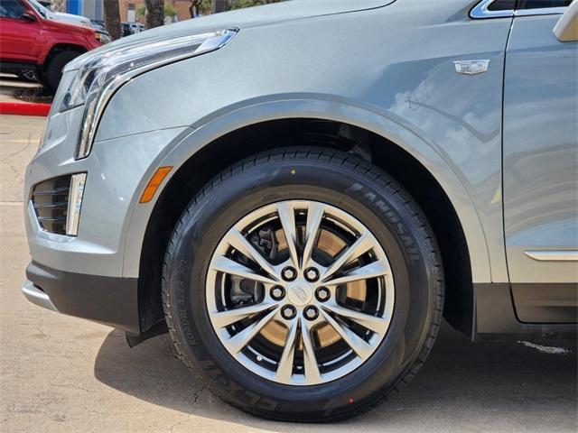 used 2023 Cadillac XT5 car, priced at $28,995