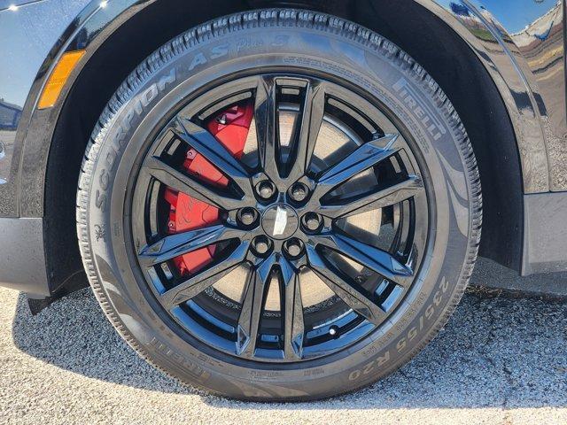 used 2025 Cadillac XT5 car, priced at $57,694