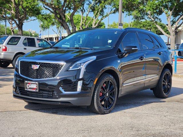 used 2025 Cadillac XT5 car, priced at $57,694