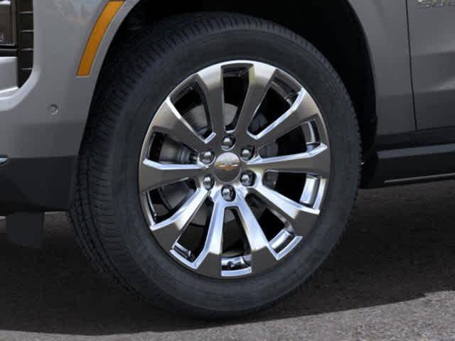 new 2025 Chevrolet Suburban car, priced at $81,626