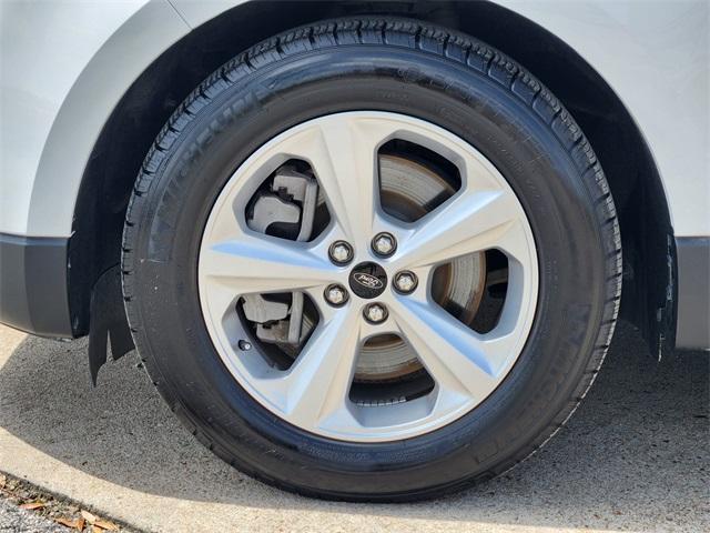used 2024 Ford Edge car, priced at $25,493