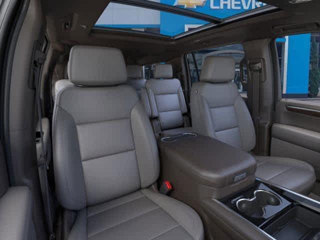 new 2025 Chevrolet Suburban car, priced at $72,560