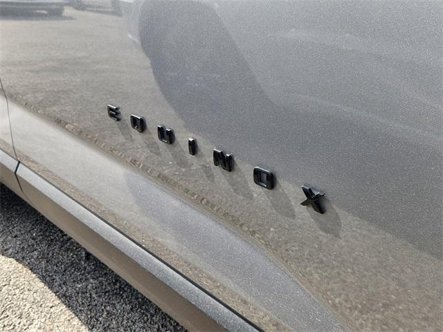used 2025 Chevrolet Equinox car, priced at $26,995