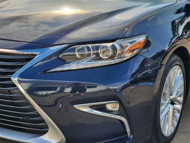 used 2016 Lexus ES 350 car, priced at $18,892