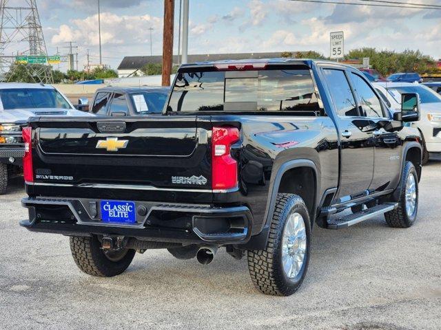 used 2022 Chevrolet Silverado 2500 car, priced at $59,992