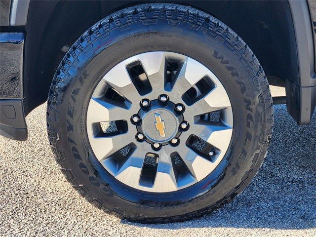 used 2025 Chevrolet Silverado 2500 car, priced at $49,994