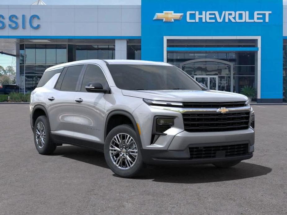 new 2024 Chevrolet Traverse car, priced at $34,495