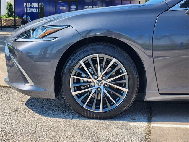 used 2023 Lexus ES 300h car, priced at $38,782