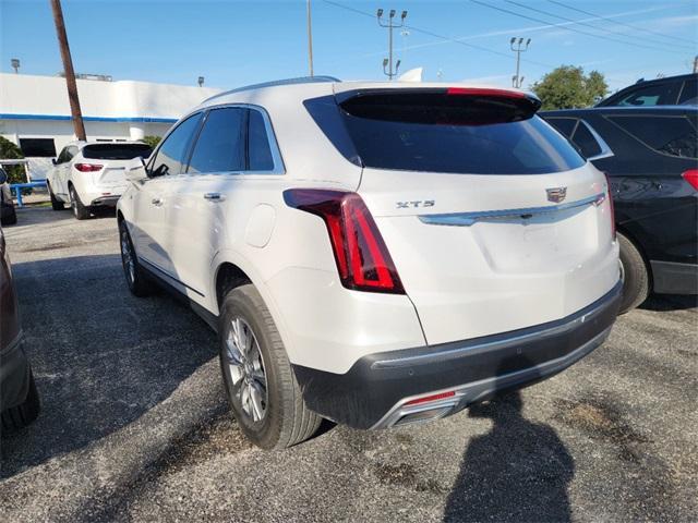 used 2021 Cadillac XT5 car, priced at $31,991