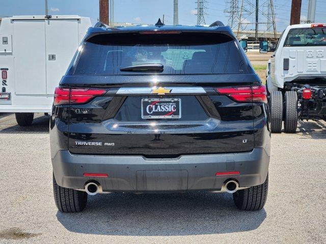 used 2022 Chevrolet Traverse car, priced at $30,894