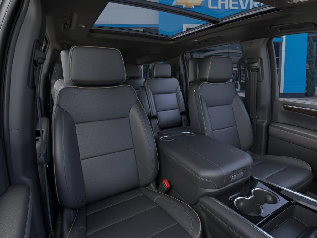 new 2025 Chevrolet Suburban car, priced at $77,285