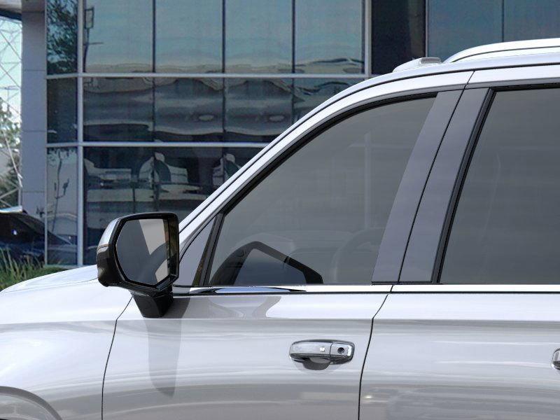 new 2025 Chevrolet Suburban car, priced at $77,285