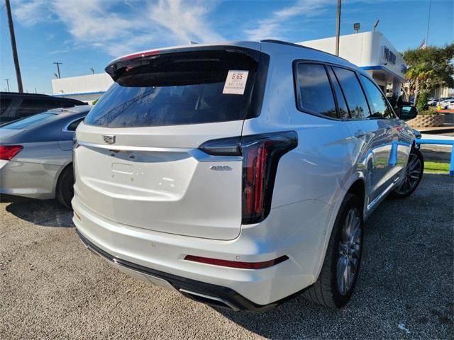 used 2021 Cadillac XT6 car, priced at $33,992