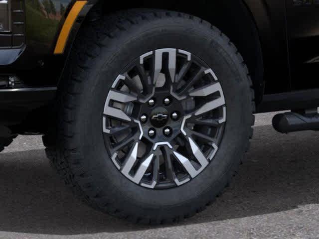 new 2025 Chevrolet Suburban car, priced at $78,325