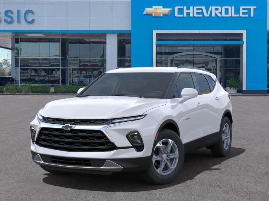 new 2024 Chevrolet Blazer car, priced at $39,115