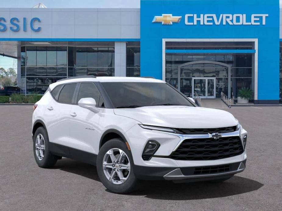 new 2024 Chevrolet Blazer car, priced at $39,115