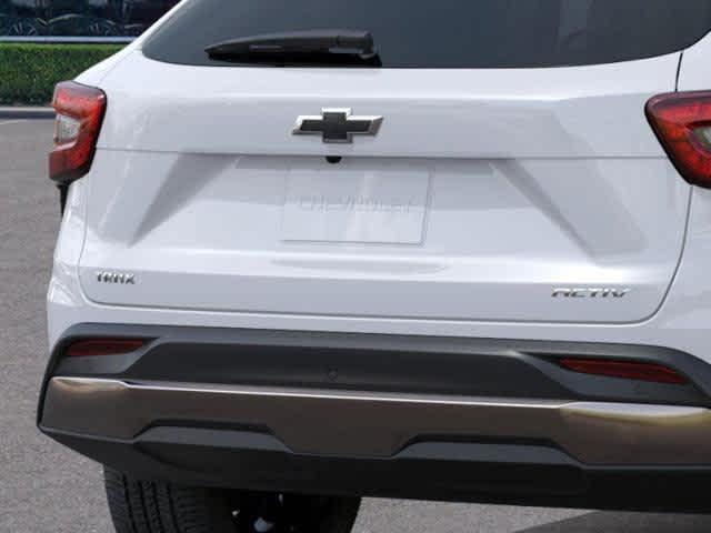 new 2025 Chevrolet Trax car, priced at $26,139
