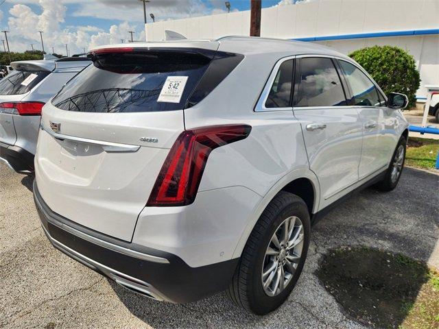 used 2021 Cadillac XT5 car, priced at $28,892