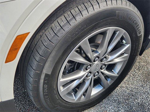 used 2021 Cadillac XT5 car, priced at $28,892