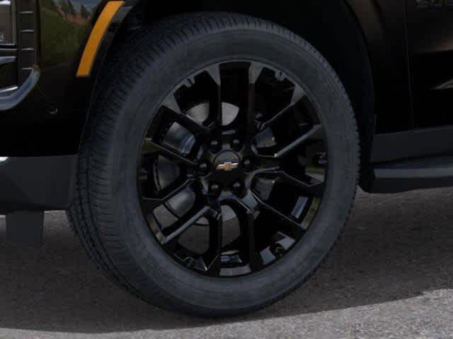 new 2025 Chevrolet Suburban car, priced at $76,765