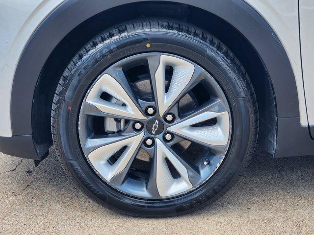 used 2022 Chevrolet Bolt EUV car, priced at $18,995