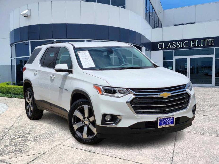 used 2021 Chevrolet Traverse car, priced at $29,324