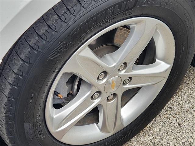 used 2022 Chevrolet Malibu car, priced at $16,321