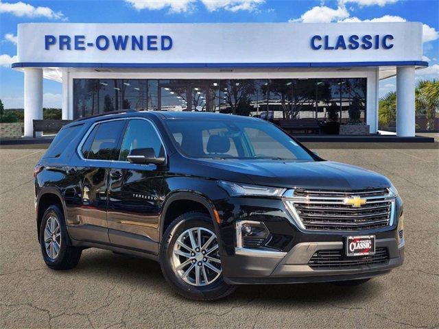 used 2023 Chevrolet Traverse car, priced at $28,992