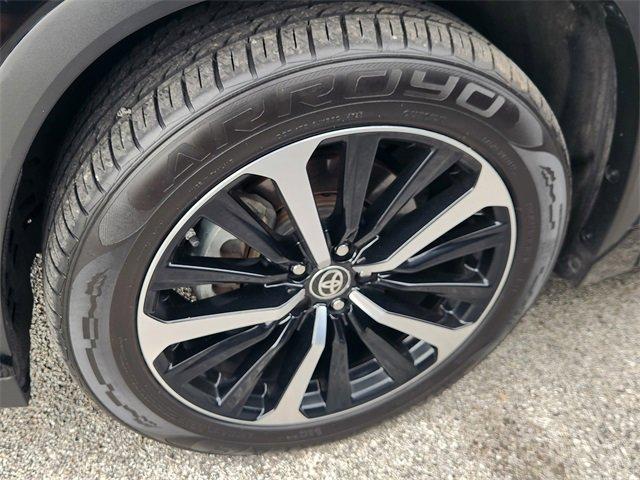 used 2021 Toyota Highlander car, priced at $26,991