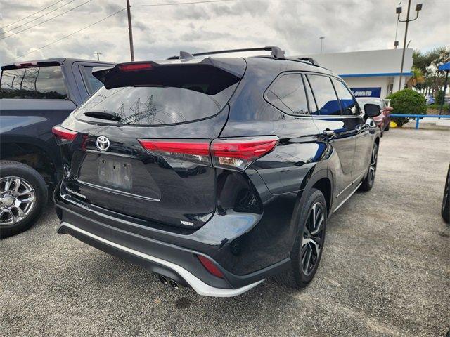 used 2021 Toyota Highlander car, priced at $26,991