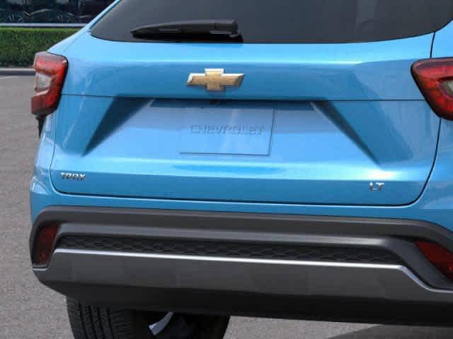 new 2025 Chevrolet Trax car, priced at $24,490