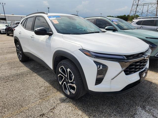 used 2024 Chevrolet Trax car, priced at $23,891