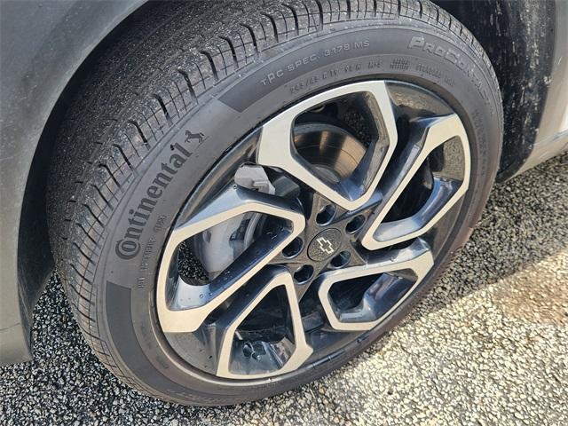 used 2024 Chevrolet Trax car, priced at $23,891