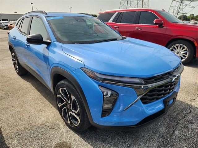 used 2024 Chevrolet Trax car, priced at $22,893