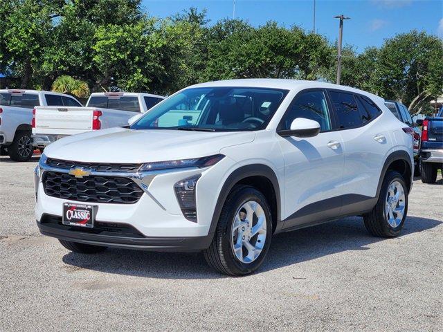 used 2025 Chevrolet Trax car, priced at $21,292