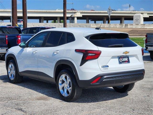 used 2025 Chevrolet Trax car, priced at $21,292