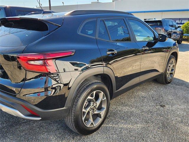 used 2025 Chevrolet Trax car, priced at $19,981