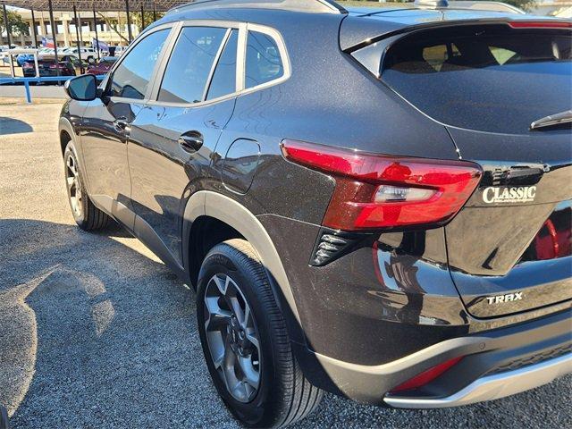 used 2025 Chevrolet Trax car, priced at $19,981