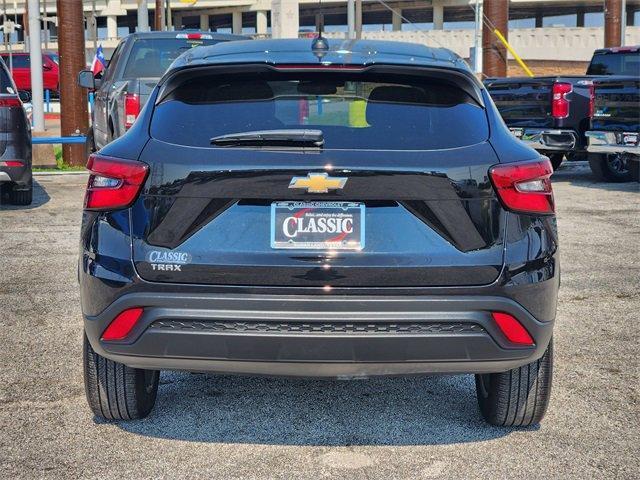 used 2025 Chevrolet Trax car, priced at $20,793
