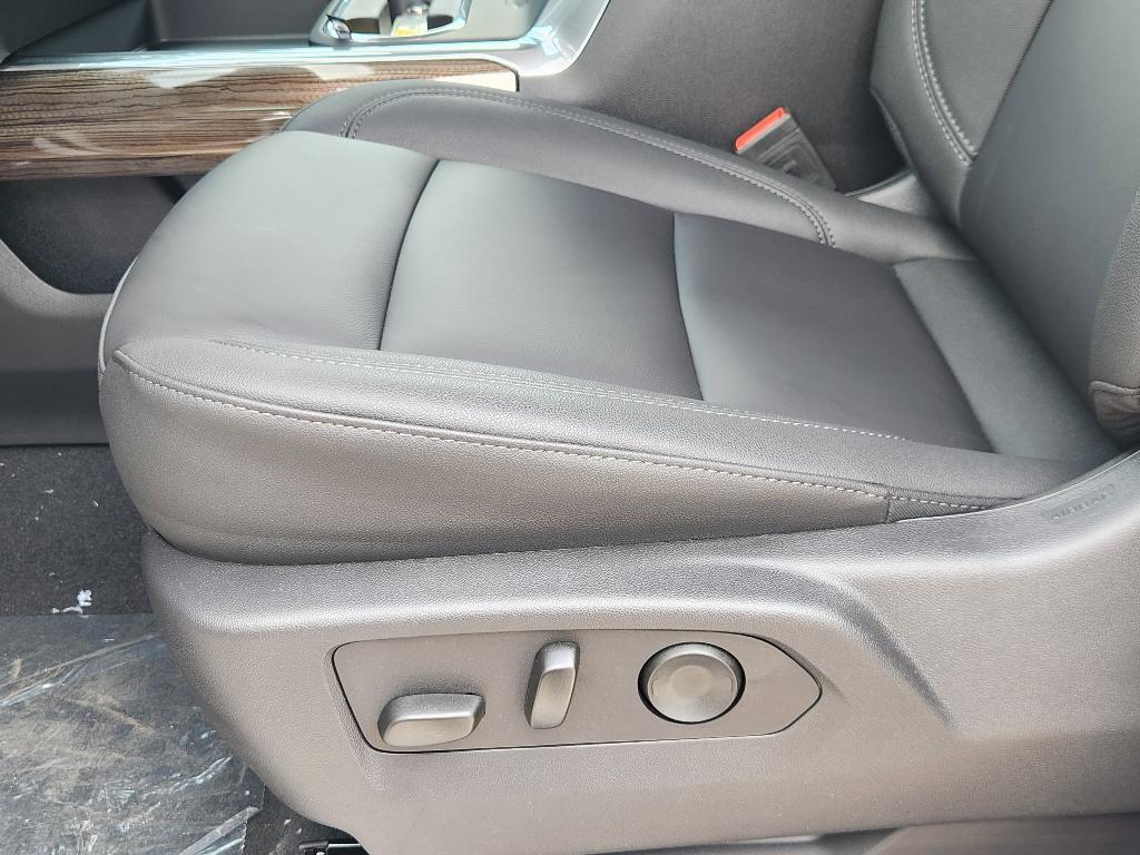 new 2025 Chevrolet Silverado 2500 car, priced at $68,665