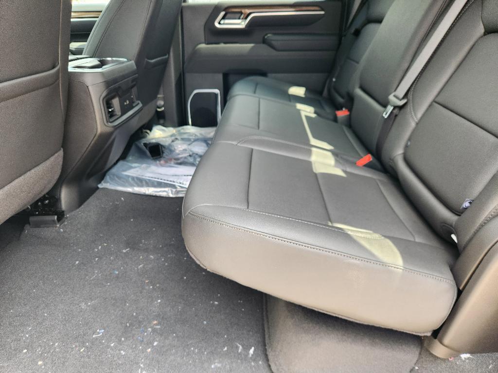 new 2025 Chevrolet Silverado 2500 car, priced at $68,665