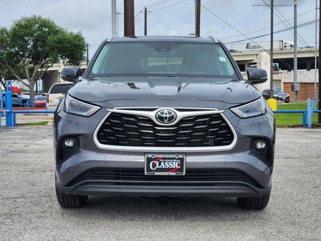 used 2024 Toyota Highlander car, priced at $39,795