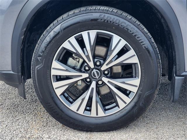 used 2023 Nissan Rogue car, priced at $21,444