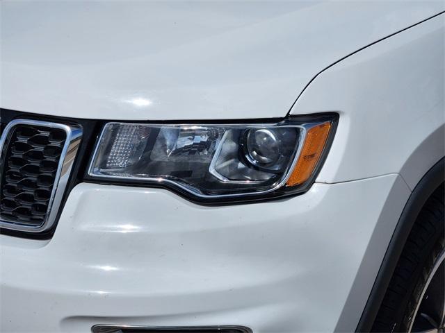 used 2017 Jeep Grand Cherokee car, priced at $14,992