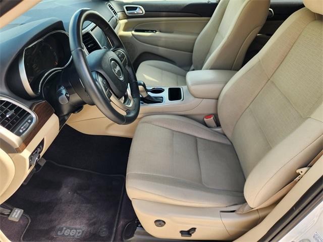 used 2017 Jeep Grand Cherokee car, priced at $14,992
